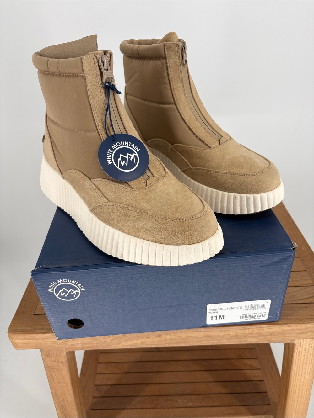 New Women’s White Mountain Sand Zip-Front Platform Ankle Boots size 11M